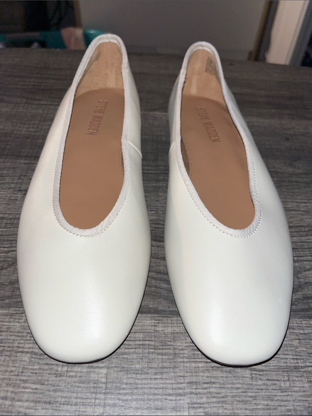 Steve Madden Bone Leather Flats